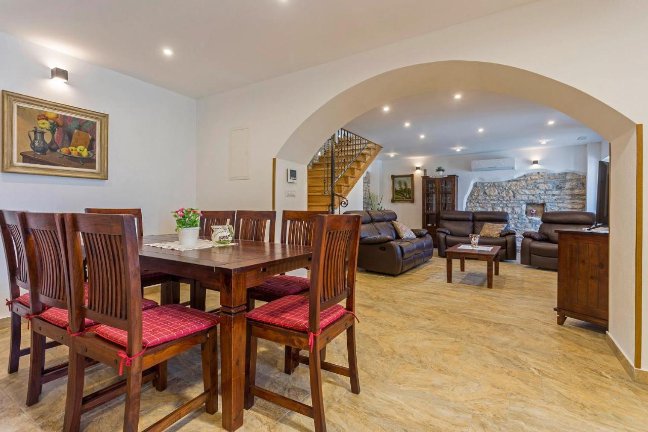 Villa Rina In Barat Канфанар Экстерьер фото